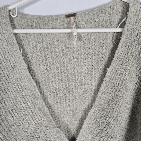 Free People Women's Sensual Faux Wrap Gray Sweater Oversized Long Sleeve XS Cozy - Picture 6 of 13
